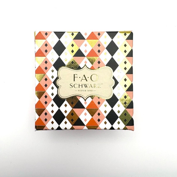 New FAO Schwartz Sterling Silver Star Stud Earrings with Rhinestones 925 - Picture 6 of 6